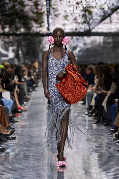 Look 58